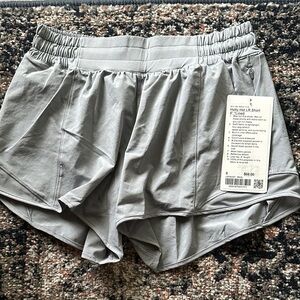 Lululemon Hotty Hot LR Short